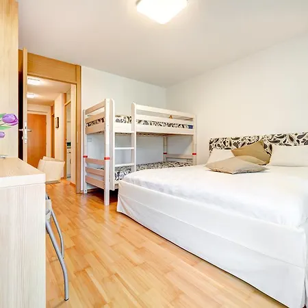 Daire Residenz Colrosa By A-appartments *